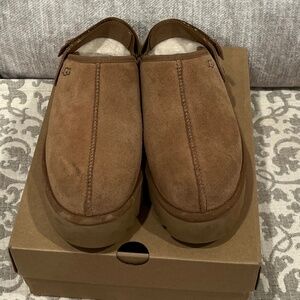 UGG Lanah Clog Platform